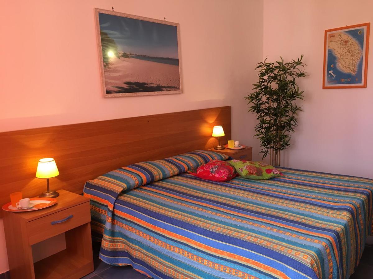 Samarcanda Camere E Appartamenti Porto Cesareo Exterior foto