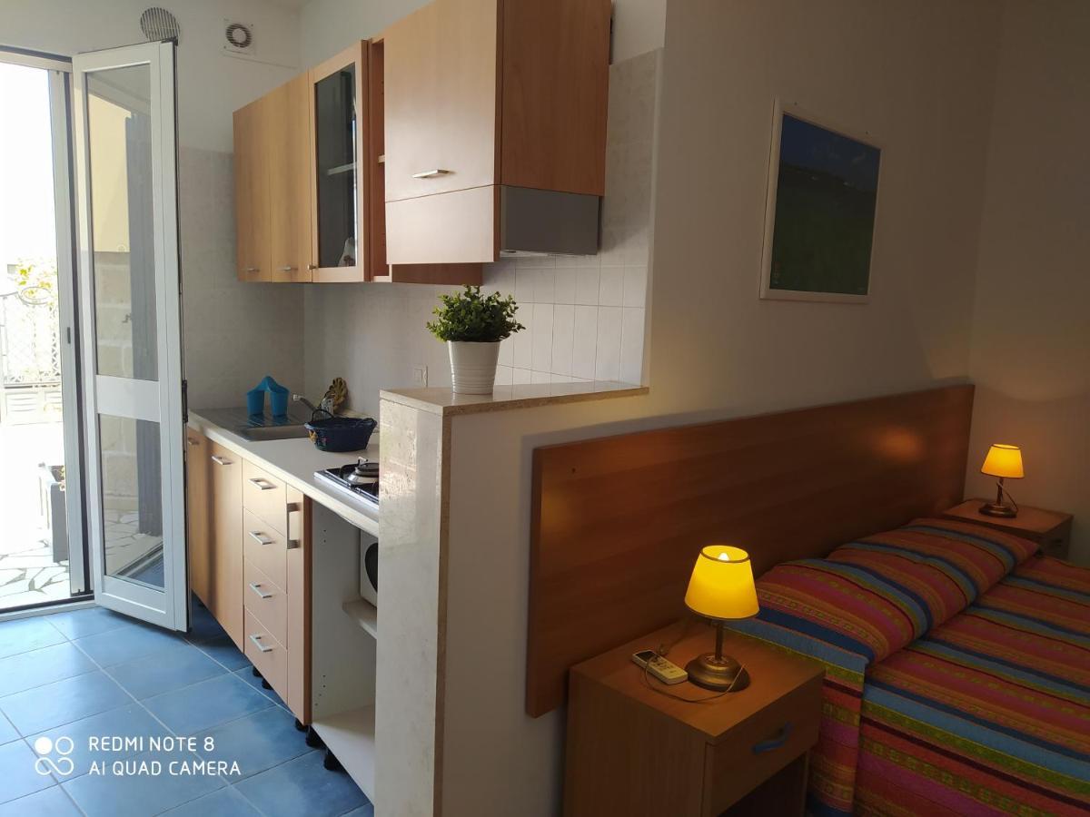 Samarcanda Camere E Appartamenti Porto Cesareo Exterior foto